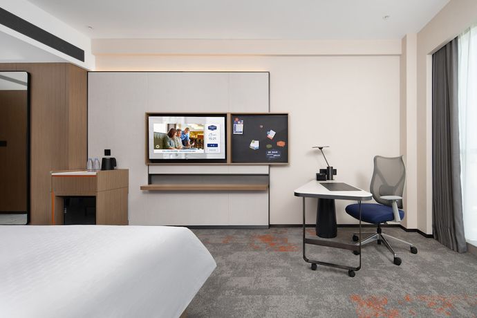 Imagen de la habitación del Hotel Hampton By Hilton Renhe Baiyun Airport. Foto 8