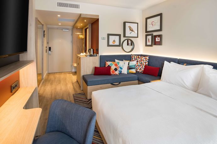 Imagen de la habitación del Hotel Hampton By Hilton Riga Airport. Foto 7