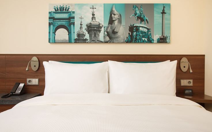 Imagen de la habitación del Hotel Hampton By Hilton Saint Petersburg Expoforum. Foto 2