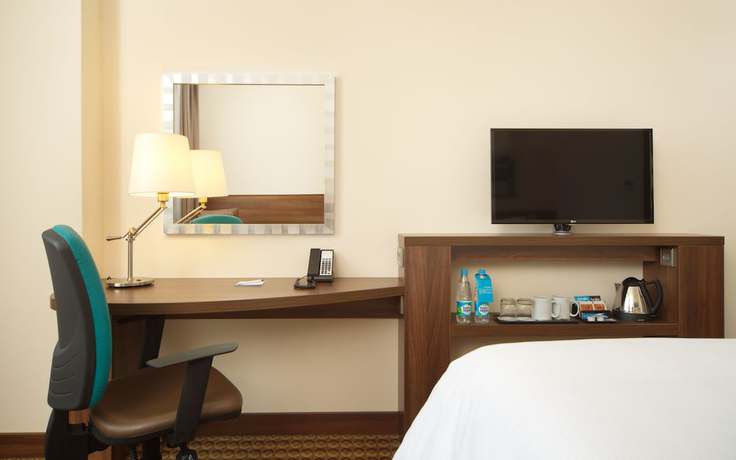 Imagen de la habitación del Hotel Hampton By Hilton Saint Petersburg Expoforum. Foto 9