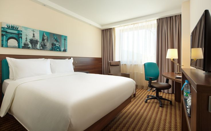 Imagen de la habitación del Hotel Hampton By Hilton Saint Petersburg Expoforum. Foto 13