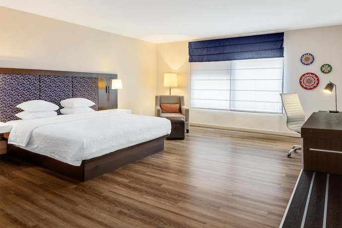 Imagen de la habitación del Hotel Hampton By Hilton San Jose Airport. Foto 2