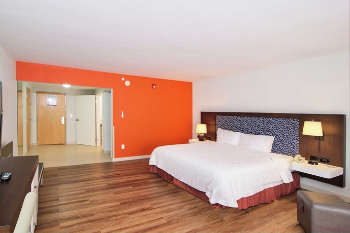 Imagen de la habitación del Hotel Hampton By Hilton San Jose Airport. Foto 3