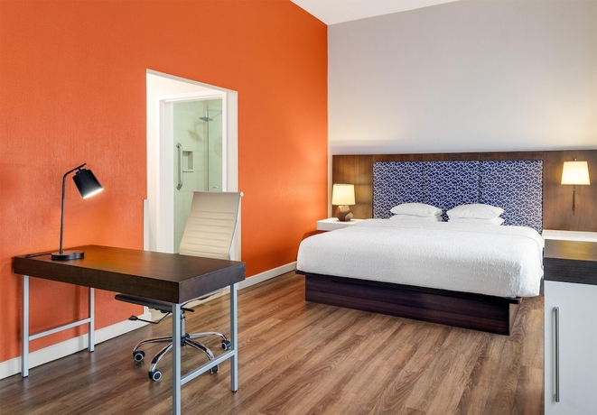 Imagen de la habitación del Hotel Hampton By Hilton San Jose Airport. Foto 8