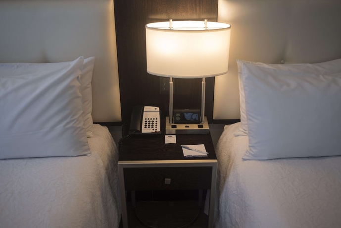 Imagen de la habitación del Hotel Hampton By Hilton Santa Cruz/equipetrol, Bolivia. Foto 5