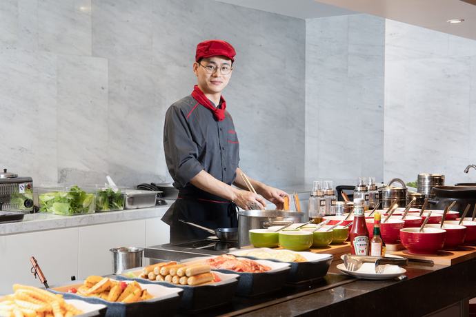 Imagen del bar/restaurante del Hotel Hampton By Hilton Shenzhen Bao'an. Foto 8