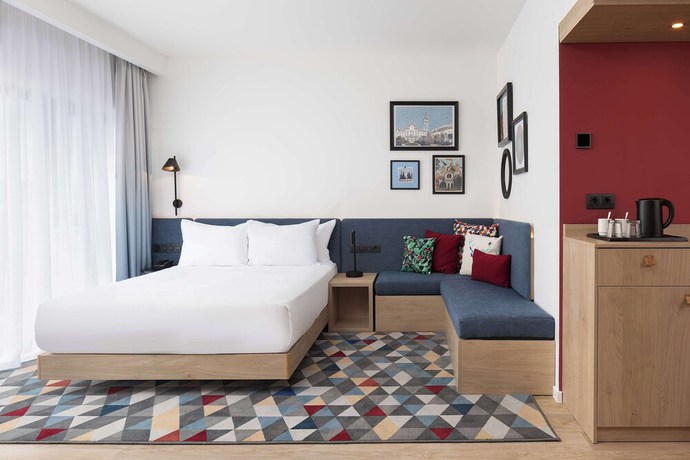 Imagen de la habitación del Hotel Hampton By Hilton Targu Mures. Foto 2