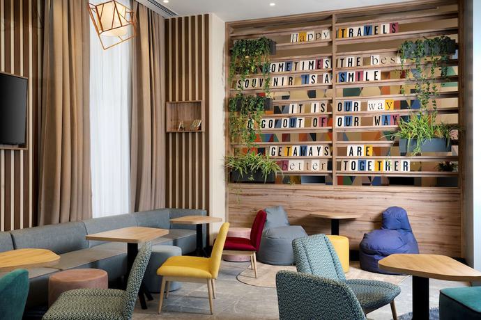 Imagen de los interiores del Hotel Hampton By Hilton Tashkent. Foto 19