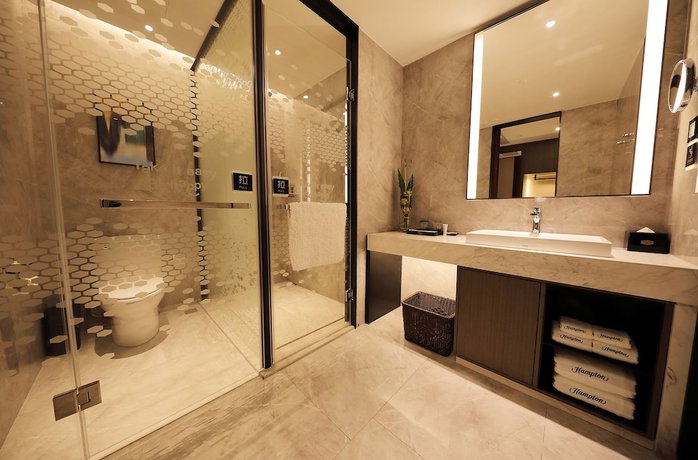 Imagen de los interiores del Hotel Hampton By Hilton Technology City. Foto 19