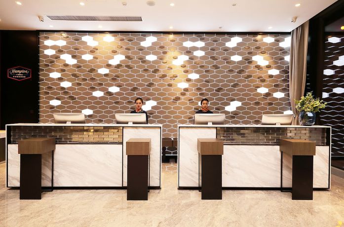 Imagen de los interiores del Hotel Hampton By Hilton Technology City. Foto 15