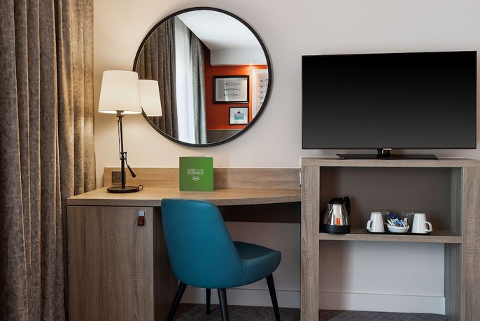 Imagen de la habitación del Hotel Hampton By Hilton Torquay. Foto 3