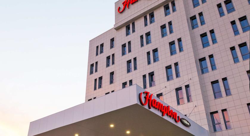 Imagen de los exteriores del Hotel Hampton By Hilton Ufa. Foto 5