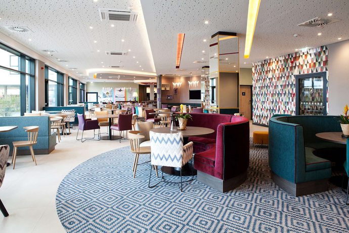 Imagen de los interiores del Hotel Hampton By Hilton Vienna Messe. Foto 14