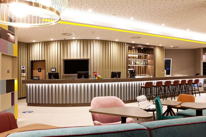 Imagen de los interiores del Hotel Hampton By Hilton Vienna Messe. Foto 20