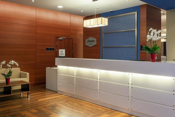 Imagen general del Hotel Hampton By Hilton Warsaw Airport. Foto 6