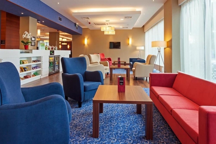 Imagen general del Hotel Hampton By Hilton Warsaw Airport. Foto 8