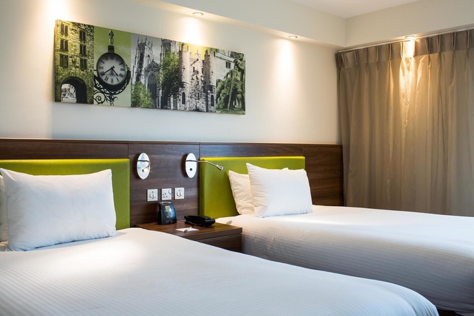 Imagen de la habitación del Hotel Hampton By Hilton York. Foto 9