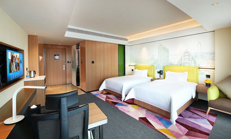 Imagen de la habitación del Hotel Hampton By Hilton Zhongshan Nanlang. Foto 3