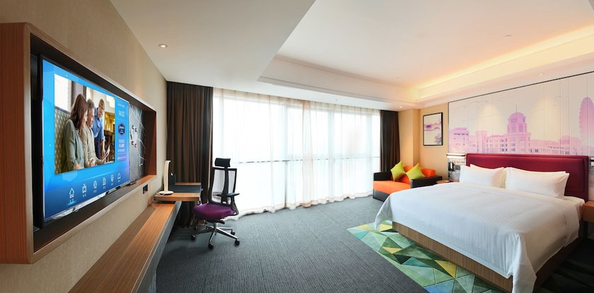 Imagen de la habitación del Hotel Hampton By Hilton Zhongshan Nanlang. Foto 16