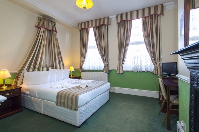 Imagen de la habitación del Hotel Hampton Court Palace. Foto 11