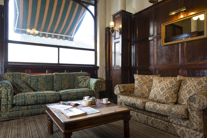 Imagen general del Hotel Hampton Court Palace. Foto 3