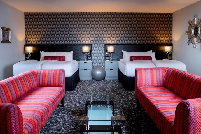 Imagen de la habitación del Hotel Hampton. Foto 5