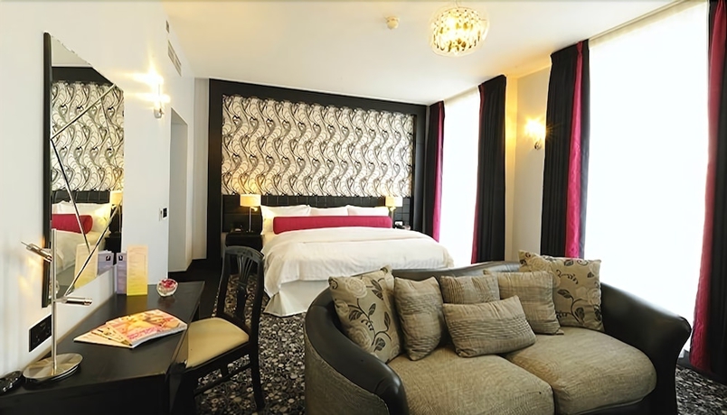 Imagen de la habitación del Hotel Hampton. Foto 14