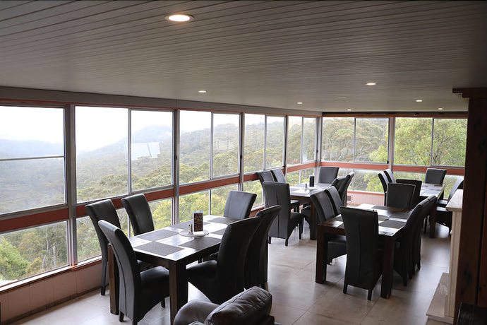 Imagen del bar/restaurante del Hotel Hampton Halfway Motel. Foto 5