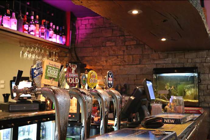 Imagen del bar/restaurante del Hotel Hampton Halfway Motel. Foto 6