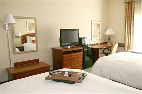 Imagen general del Hotel Hampton Inn Akron-south. Foto 10