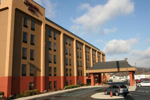 Imagen de la habitación del Hotel Hampton Inn Altoona. Foto 2