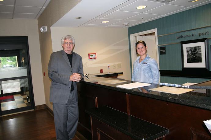 Imagen de los interiores del Hotel Hampton Inn And Suites Baton Rouge/port Allen. Foto 15