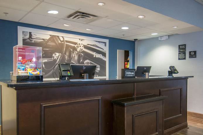 Imagen de los interiores del Hotel Hampton Inn And Suites Baton Rouge/port Allen. Foto 19