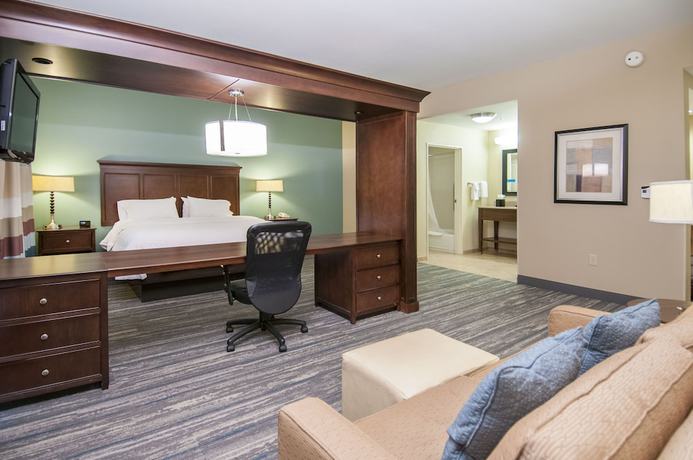Imagen de la habitación del Hotel Hampton Inn And Suites Baton Rouge/port Allen. Foto 11