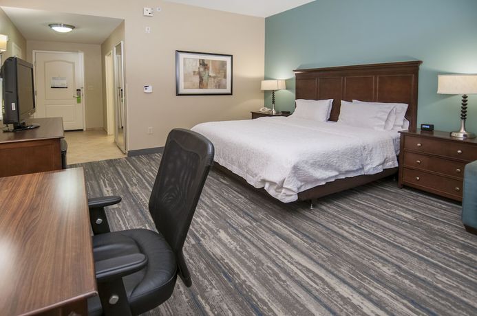 Imagen de la habitación del Hotel Hampton Inn And Suites Baton Rouge/port Allen. Foto 12