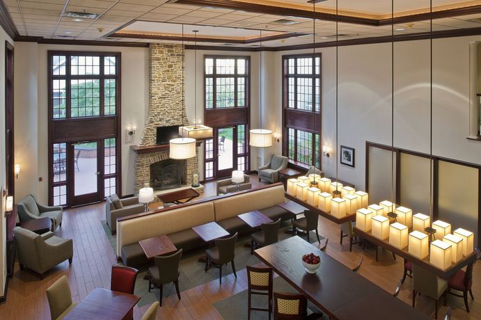 Imagen de los interiores del Hotel Hampton Inn And Suites Bethlehem. Foto 12