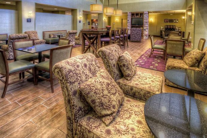 Imagen de los interiores del Hotel Hampton Inn And Suites Boise/nampa At The Idaho Ce. Foto 9