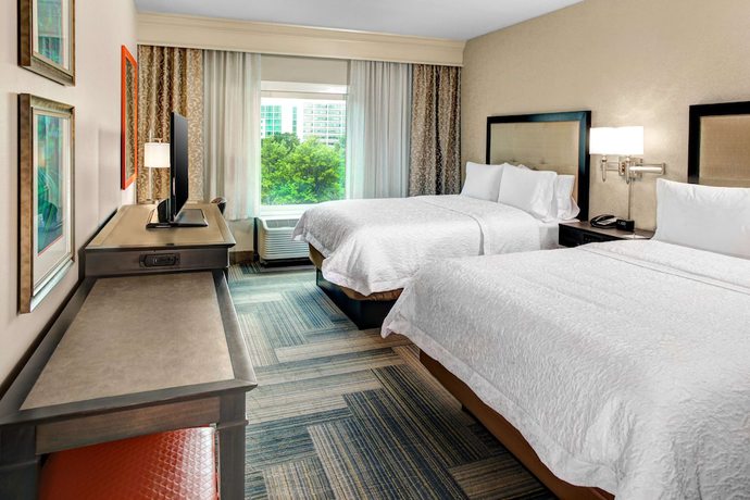 Imagen de la habitación del Hotel Hampton Inn And Suites By Hilton Atlanta Perimeter Dunwoody. Foto 13
