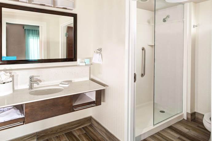 Imagen de la habitación del Hotel Hampton Inn And Suites By Hilton Atlanta Perimeter Dunwoody. Foto 15