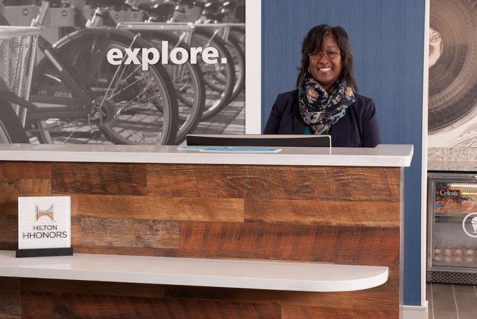 Imagen de los interiores del Hotel Hampton Inn And Suites By Hilton Augusta-washington Rd. Foto 20