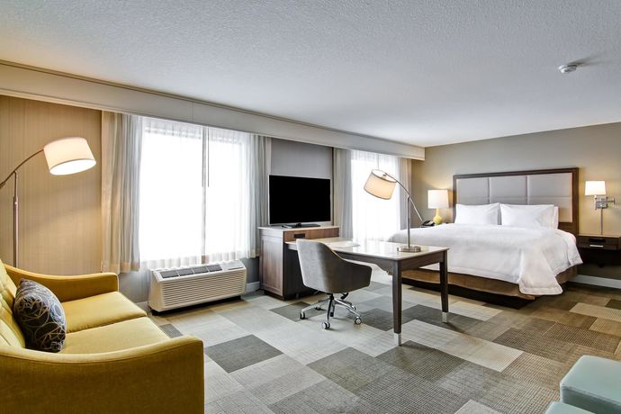 Imagen general del Hotel Hampton Inn And Suites By Hilton Saskatoon Airport. Foto 1