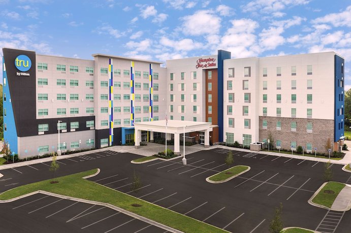 Imagen general del Hotel Hampton Inn And Suites Charlotte Airport Lake Pointe. Foto 1