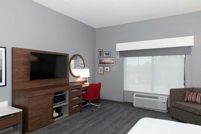 Imagen de la habitación del Hotel Hampton Inn And Suites Charlotte Steele Creek. Foto 2