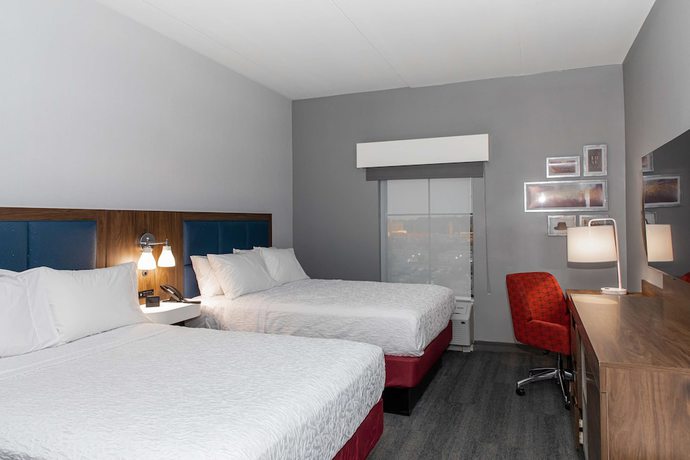 Imagen de la habitación del Hotel Hampton Inn And Suites Charlotte Steele Creek. Foto 11