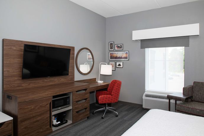 Imagen de la habitación del Hotel Hampton Inn And Suites Charlotte Steele Creek. Foto 14