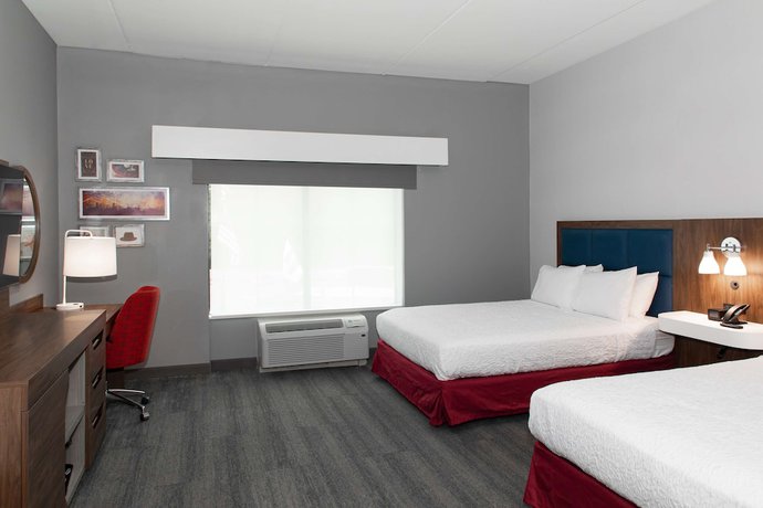 Imagen de la habitación del Hotel Hampton Inn And Suites Charlotte Steele Creek. Foto 17