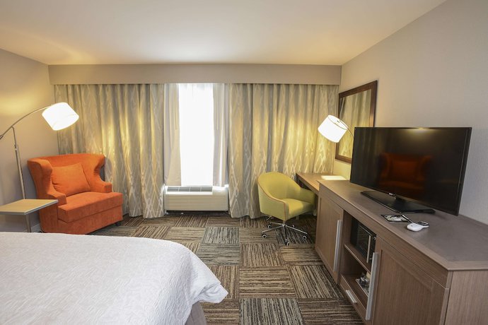 Imagen de la habitación del Hotel Hampton Inn And Suites Cincinnati / Kenwood. Foto 2