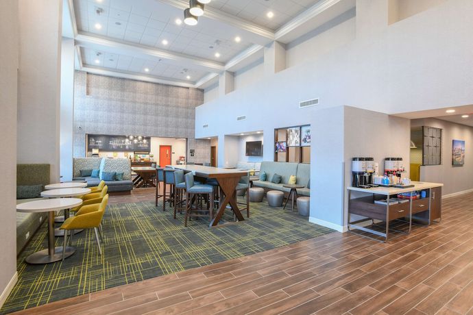 Imagen de los interiores del Hotel Hampton Inn And Suites Cincinnati Liberty Township. Foto 15