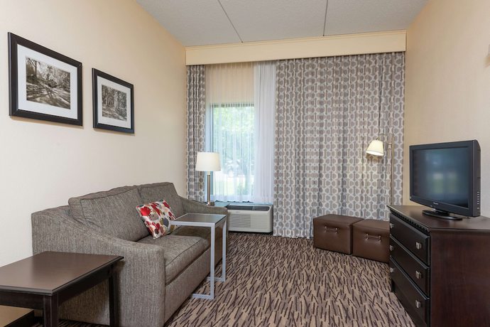 Imagen de la habitación del Hotel Hampton Inn And Suites Cleveland-airport/middleburg Heights. Foto 6