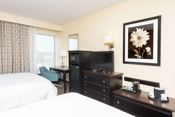 Imagen de la habitación del Hotel Hampton Inn And Suites Cleveland-airport/middleburg Heights. Foto 10